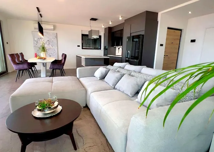 Apartment Wohnung Escada By Interhome