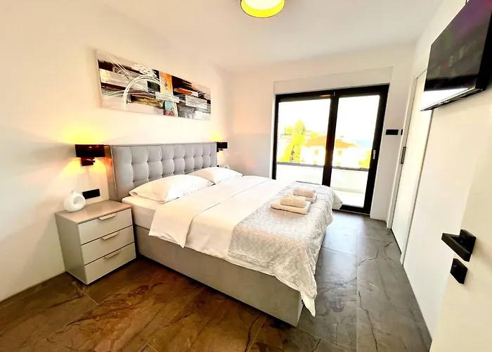 Apartment Wohnung Escada By Interhome Icici